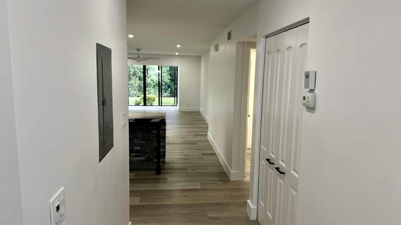 2 bedroom Condominium at 21695 Tall Palm Circle #4a, Palms Of Boca Lago Condo, Boca Raton — photo 4