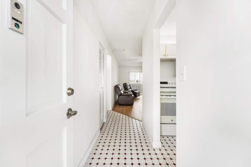 2 bedroom Condominium at 2682 S Garden Dr S #309, Lake Clarke Gardens Condo 16, Lake Worth — photo 5