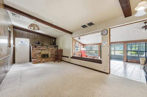 7689 Lawrence Road, Boynton Beach FL - photo 13 of 41