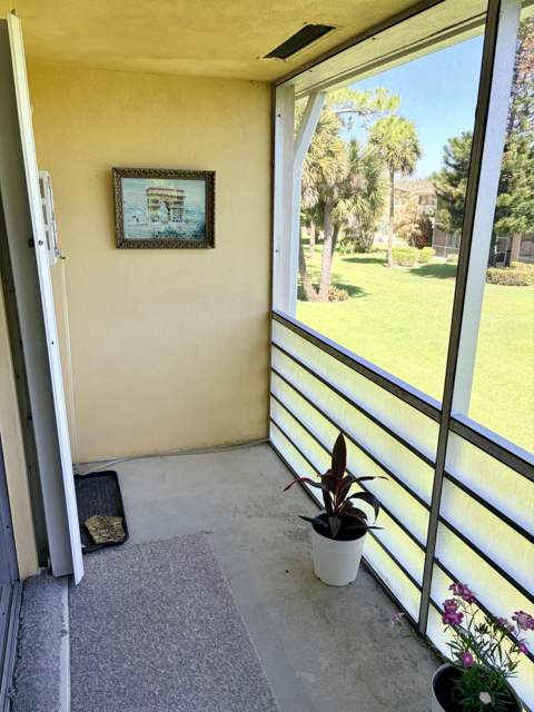 14 Easthampton A, West Palm Beach FL - photo 10 of 26
