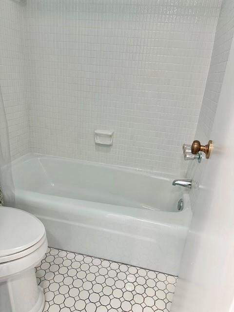 130 Cypress Club Drive #Apt 323, Pompano Beach FL - photo 24 of 31
