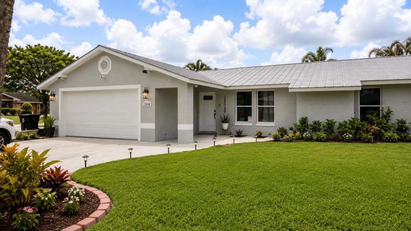 3 bedroom Single Family Residence at 2068 SE Triumph Road, South Port St Lucie Unit 15, Port St. Lucie — photo 3