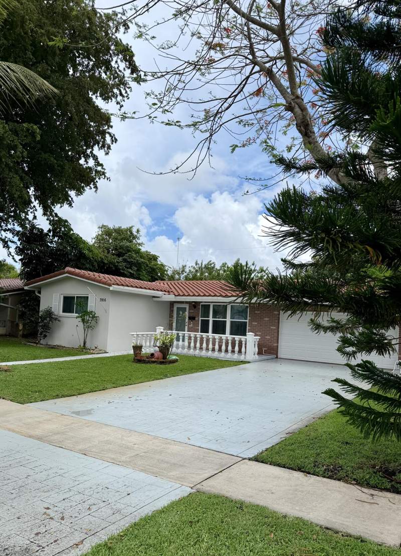 4 bedroom Single Family Residence at 3916 Adams Street, Hollywood Hills, Hollywood — photo 4