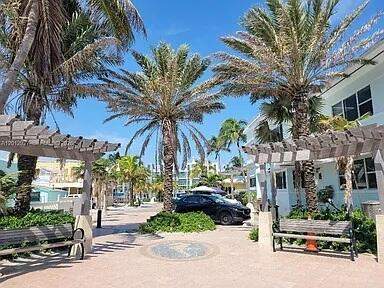 322 Harding Street #B205, Hollywood FL - photo 18 of 18