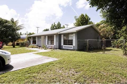 5437 Greenwood Drive, Delray Beach FL - photo 6 of 19