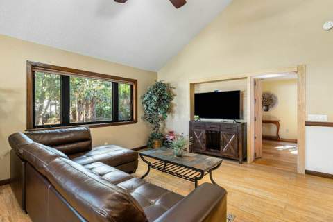 9266 Pinion Drive, Lake Worth FL - photo 10 of 68