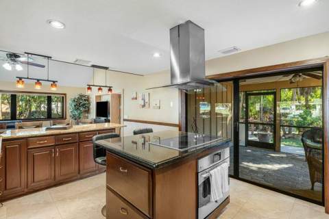 9266 Pinion Drive, Lake Worth FL - photo 17 of 68