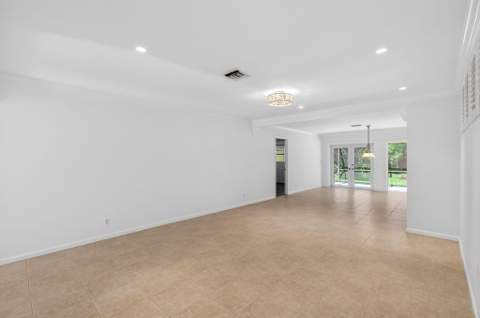 201 Del Rio Boulevard, Boca Raton FL - photo 17 of 62