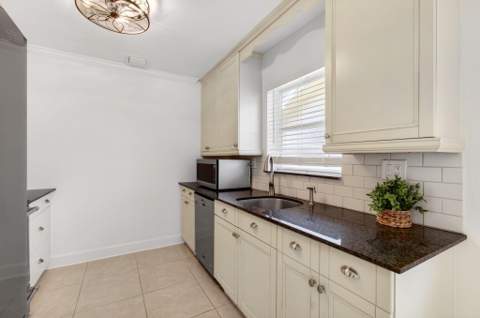 201 Del Rio Boulevard, Boca Raton FL - photo 23 of 62
