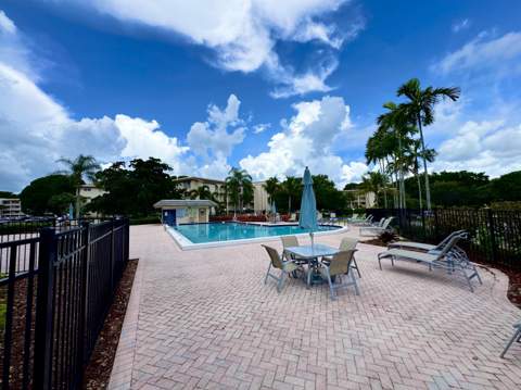 4401 Martinique Court #G2, Coconut Creek FL - photo 14 of 23