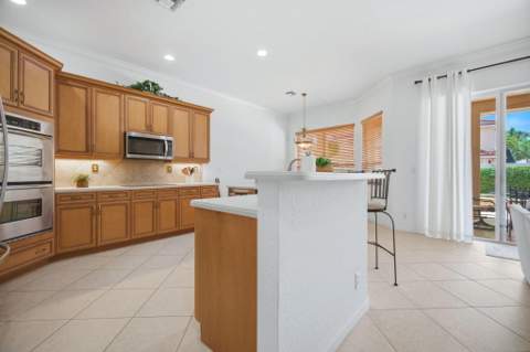 6018 NW 56th Circle, Coral Springs FL - photo 16 of 31