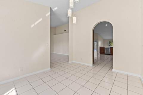 18377 Fresh Lake Way, Boca Raton FL - photo 10 of 35