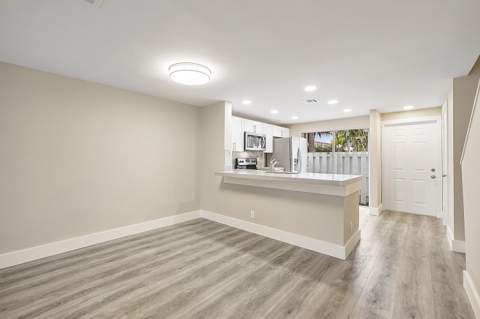 2747 NE 15th Street #2747, Pompano Beach FL - photo 10 of 44