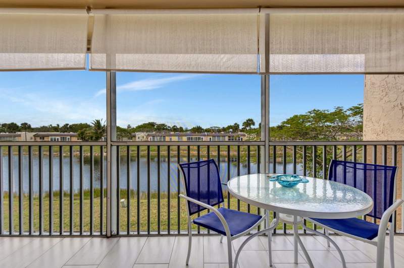 1 bedroom Condominium at 154 Lake Meryl Drive #Unit 255, Golden Lakes Village, West Palm Beach — photo 2