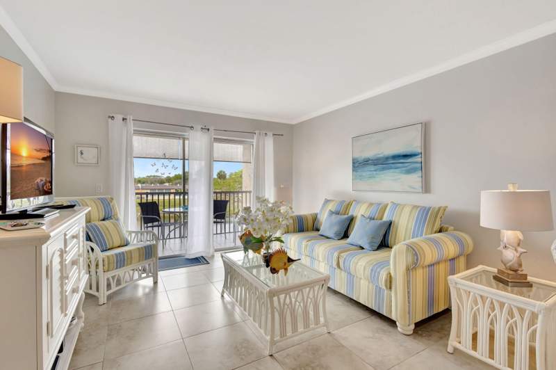 1 bedroom Condominium at 154 Lake Meryl Drive #Unit 255, Golden Lakes Village, West Palm Beach — photo 3