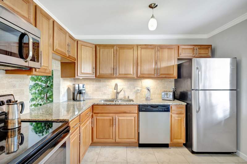 1 bedroom Condominium at 154 Lake Meryl Drive #Unit 255, Golden Lakes Village, West Palm Beach — photo 4