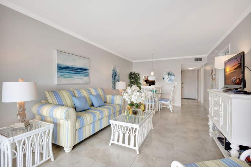 1 bedroom Condominium at 154 Lake Meryl Drive #Unit 255, Golden Lakes Village, West Palm Beach — photo 5
