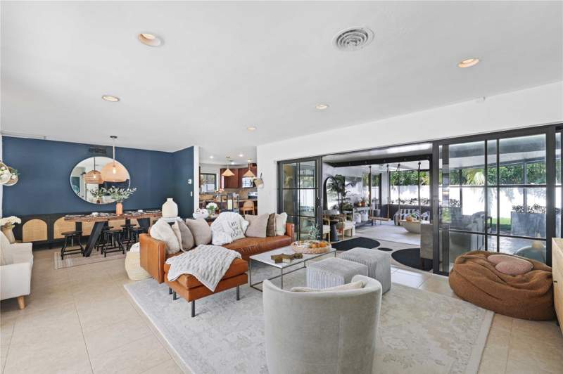 2 bedroom Single Family Residence at 2157 NE 61st Court, Imperial Point 1 Sec, Fort Lauderdale — photo 4