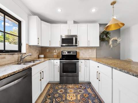 2157 NE 61st Court, Fort Lauderdale FL - photo 16 of 46