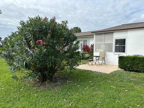 2936 Crosley Drive #G, West Palm Beach FL - photo 13 of 16