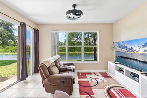 16385 SW 27th Street, Miramar FL - photo 12 of 41