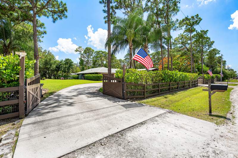 3 bedroom Single Family Residence at 13530 59th Court, Loxahatchee, West Palm Beach — photo 4