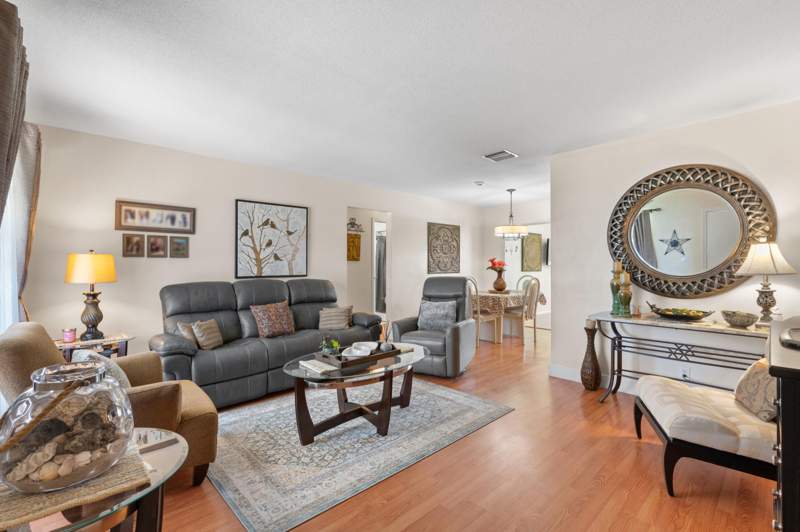 2 bedroom Single Family Residence at 5017 NW 49th Road, Mainlands Of Tamarac Lakes, Tamarac — photo 4