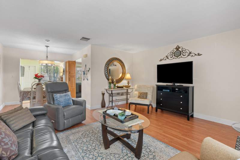 2 bedroom Single Family Residence at 5017 NW 49th Road, Mainlands Of Tamarac Lakes, Tamarac — photo 5