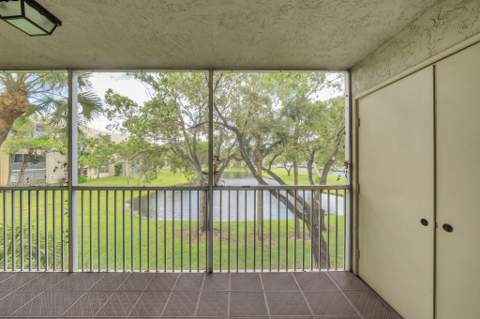 3361 NW 47th Terrace #231, Lauderdale Lakes FL - photo 11 of 49