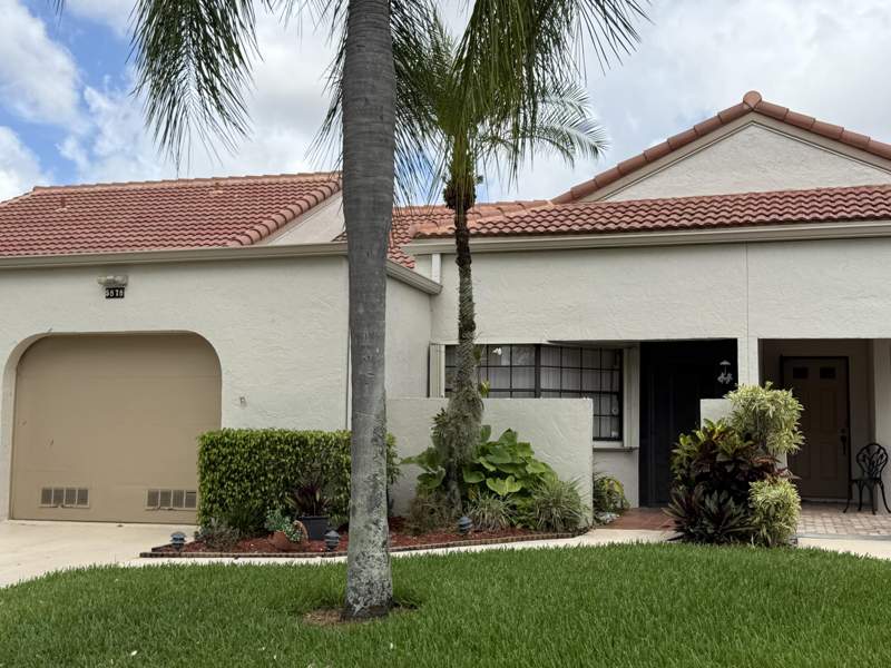 2 bedroom Villa at 5878 Parkwalk Circle, Parkwalk 2, Boynton Beach — photo 2