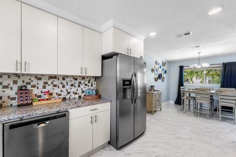 214 SE 5th Street, Dania Beach FL - photo 15 of 40