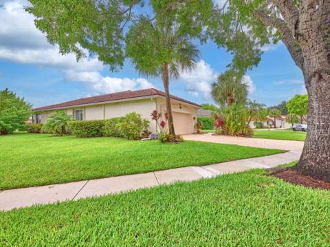 2649 Clipper Circle, West Palm Beach FL - photo 7 of 83