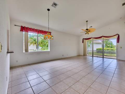 2649 Clipper Circle, West Palm Beach FL - photo 18 of 83