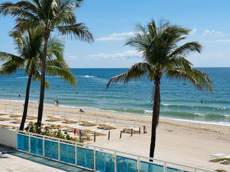 1 bedroom Condominium at 3900 Galt Ocean Drive #608, Playa Del Mar Condo, Fort Lauderdale — photo 3