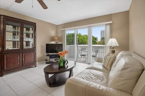 550 Bayshore Drive #314, Fort Lauderdale FL - photo 6 of 18