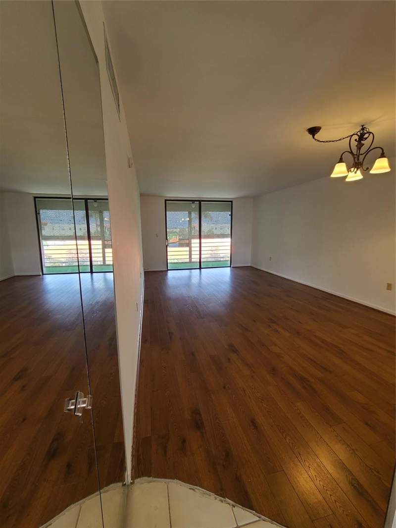 1 bedroom Condominium at 1810 SW 81st Avenue #2400, Courtyards Of Broward Condo, North Lauderdale — photo 2