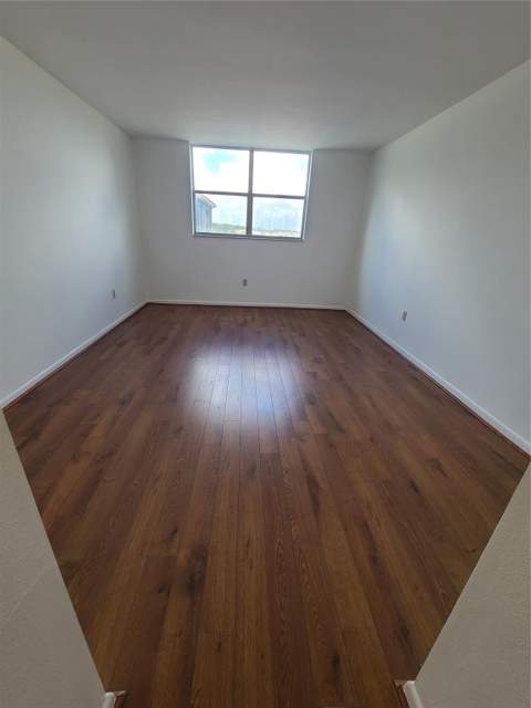 1810 SW 81st Avenue #2400, North Lauderdale FL - photo 7 of 17