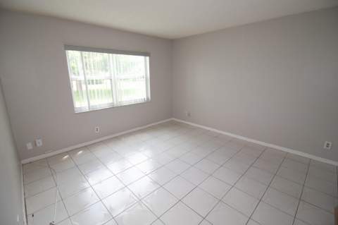 9621 Sunrise Lakes Boulevard #102, Sunrise FL - photo 8 of 13