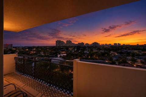 401 Golden Isles Drive #1009, Hallandale Beach FL - photo 22 of 46
