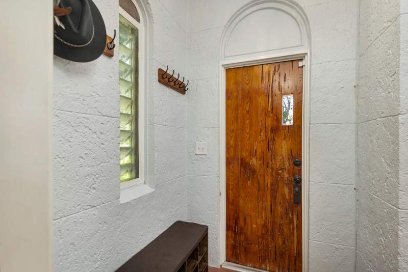 2 bedroom Single Family Residence at 714 Sunset Road, Flamingo Park, West Palm Beach — photo 5