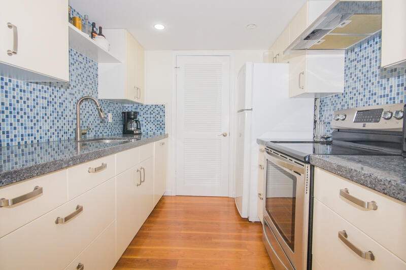 1 bedroom Condominium at 301 Croton Avenue #405, Croton Harbor Condo, Lantana — photo 3