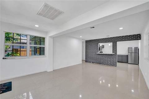 2422 Sherman Street, Hollywood FL - photo 8 of 28