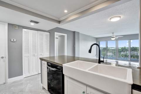 2611 N Riverside Drive #604, Pompano Beach FL - photo 9 of 72