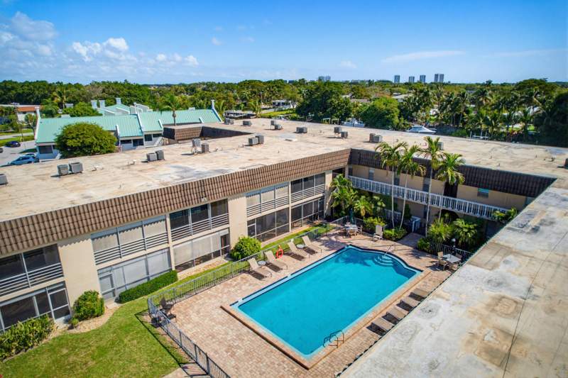 1 bedroom Condominium at 342 Southwind Drive #118, River Key Condo, North Palm Beach — photo 4