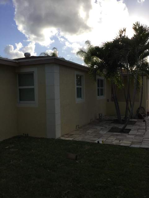 130 NW 5th Avenue, Boynton Beach FL - photo 8 of 10