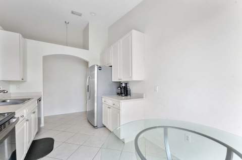 8541 Water Cay, West Palm Beach FL - photo 16 of 36