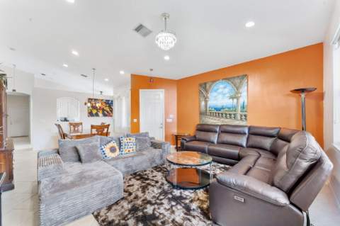 8541 Water Cay, West Palm Beach FL - photo 13 of 36