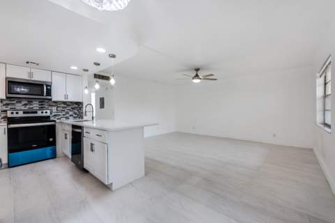 108 Normandy Lane #C, Delray Beach FL - photo 7 of 22