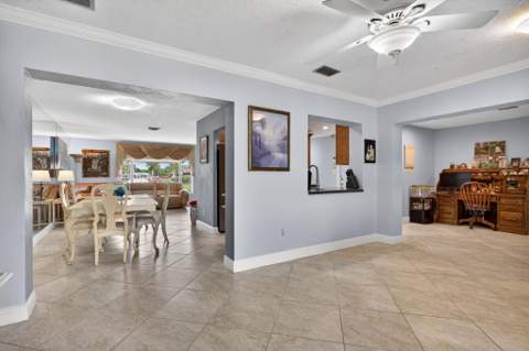 7306 NW 94th Way, Tamarac FL - photo 15 of 50