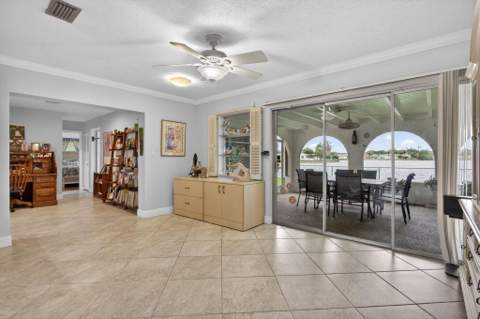 7306 NW 94th Way, Tamarac FL - photo 16 of 50